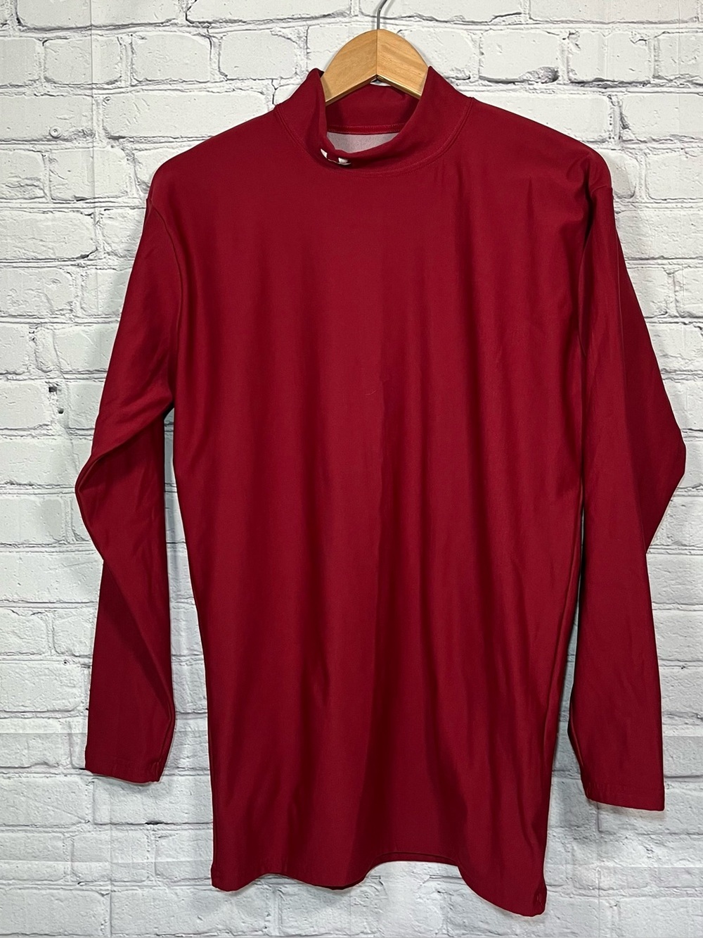 Under Armour Base Layer Boston College Mock Neck Mens XXL Maroon Team Issued